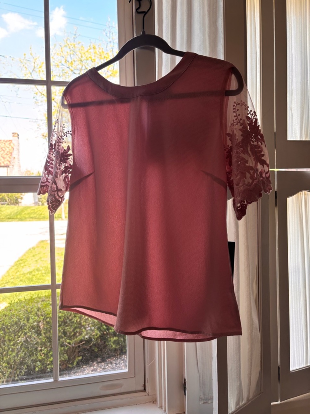 NWT Lulus Lisa Marie Mauve Pink Embroidered Blouse – Size Medium